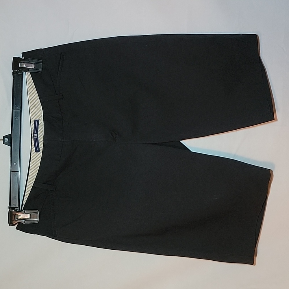 GAP women's Bermuda Short